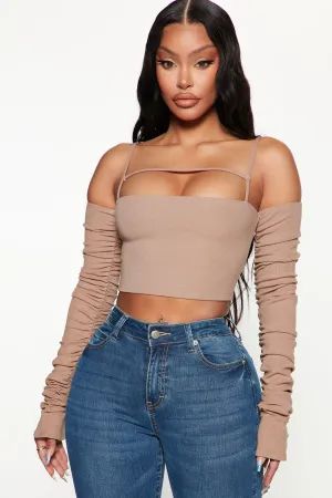 Annita Off Shoulder Top - Mocha