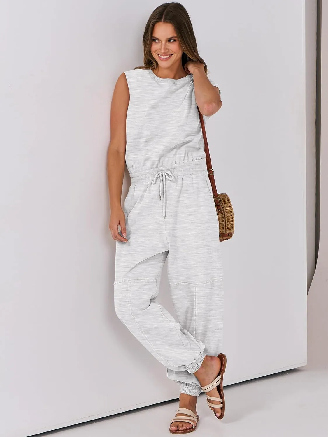 ANRABESS Jumpsuits for Women Casual Summer Sleeveless 2025 Romper One Piece Outfit Active Workout Lounge Jumpsuits Pockets