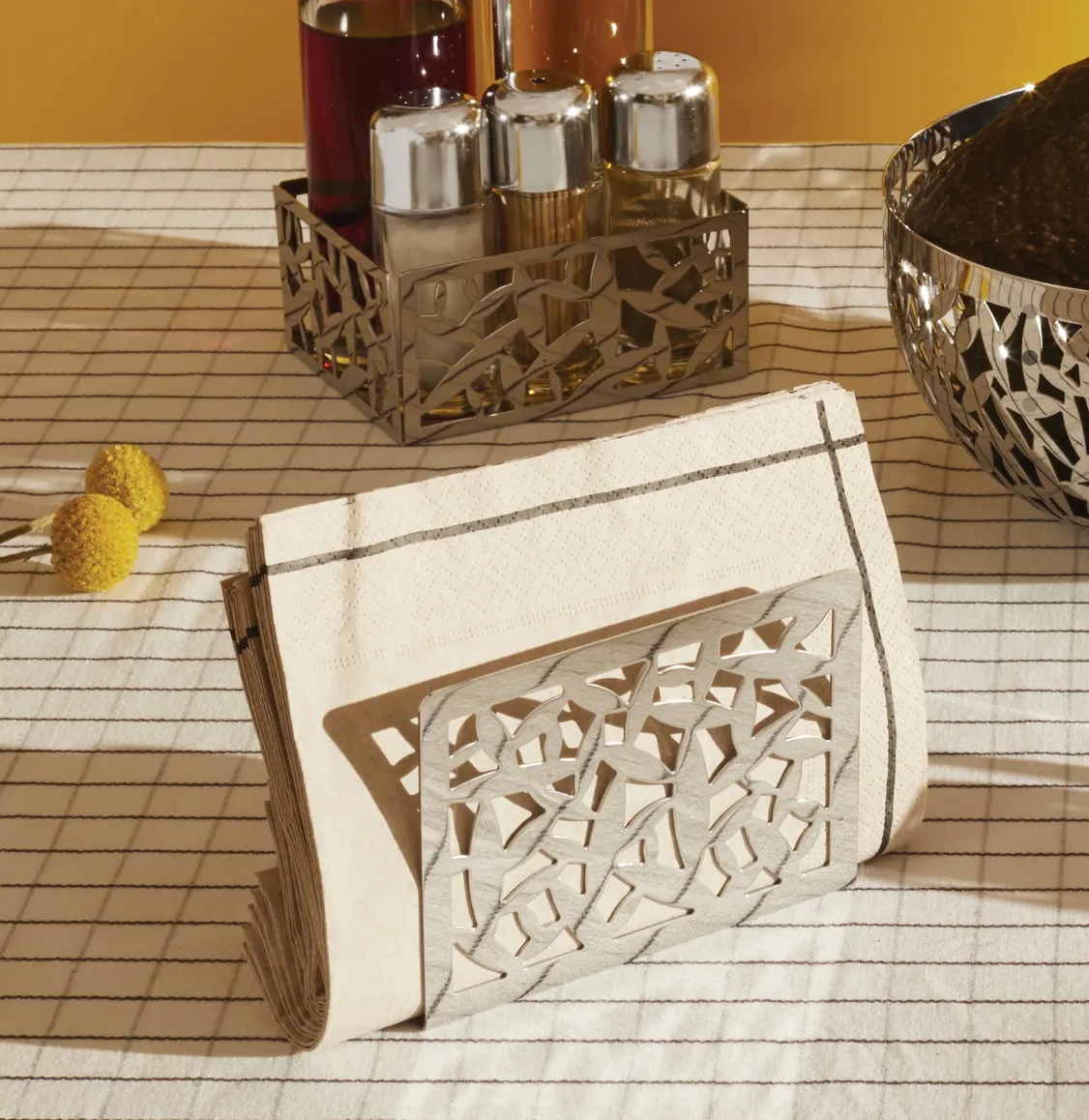 CACTUS! OPEN-WORK PAPER NAPKIN HOLDER