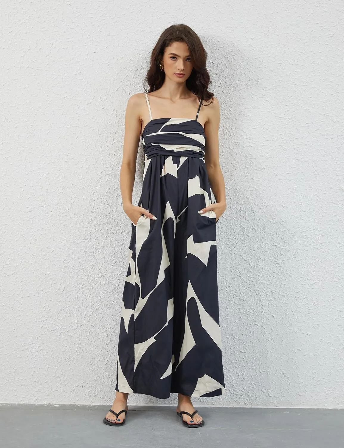 Summer Wide Leg Jumpsuits Women Casual Boho Spaghetti Strap Sleeveless Long Rompers 2025 Trendy One Piece Outfits
