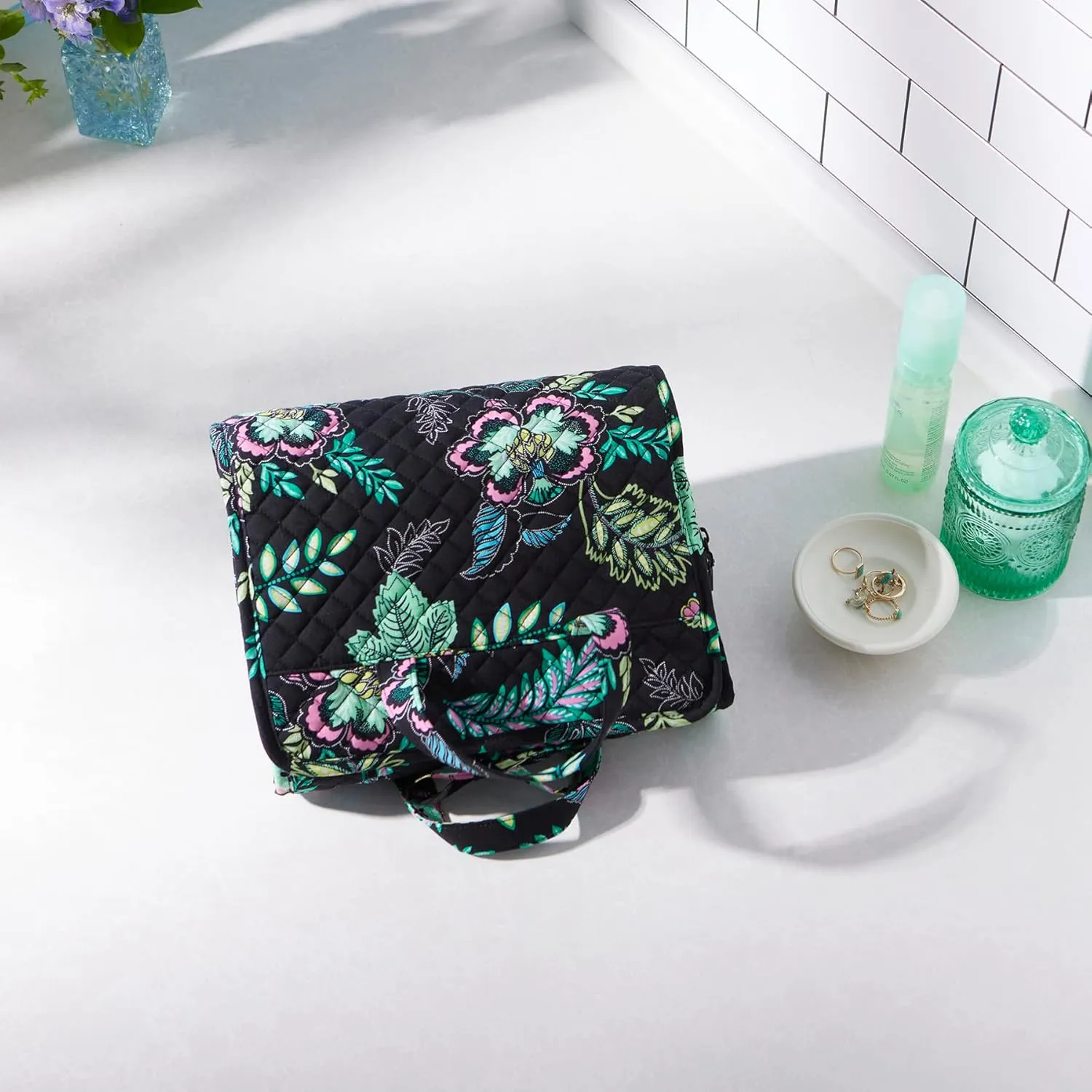 Vera Bradley Women's Premium Cotton Hanging Travel Organizer