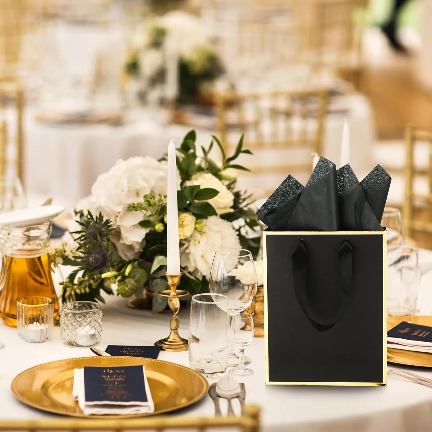 Yeaqee 24 Pack Metallic Paper Gift Bags with Handle and Tissue 9x7x3.1 Welcome Gift Thank You Bags for Wedding Father's Day Bridal Shower Groomsmen Birthday Party(Black and Gold)